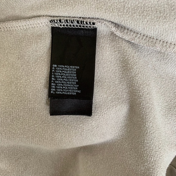 💢SOLD💢 North Face Grey Zip Up - Picture 7 of 7